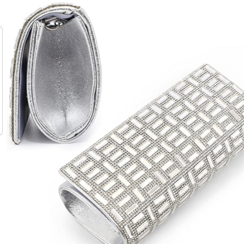Clutch purse